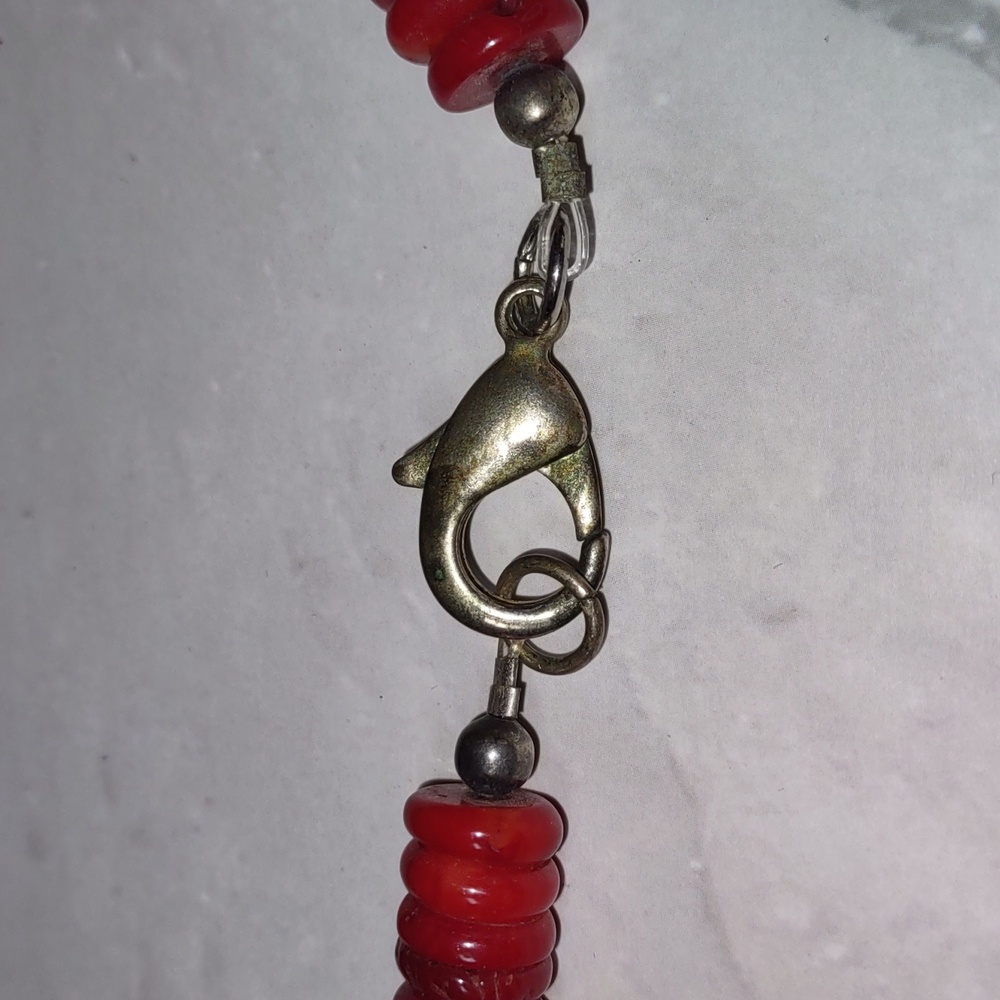Vintage Artisan Crafted Coral Necklace - Picture 6 of 6